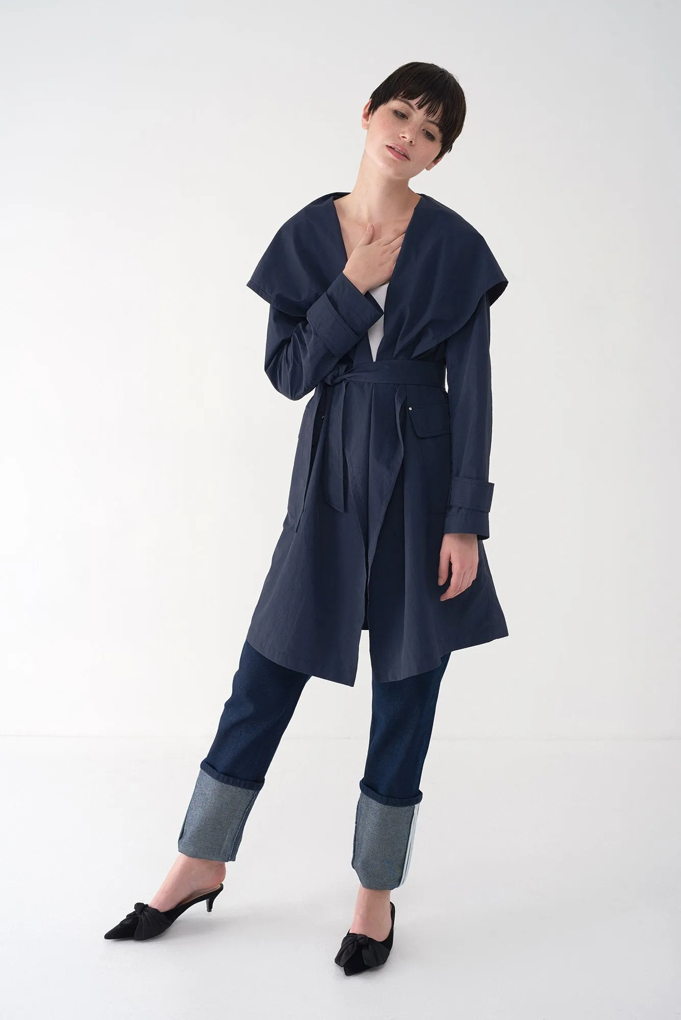 FLO - Packable Light Hooded Raincoat
