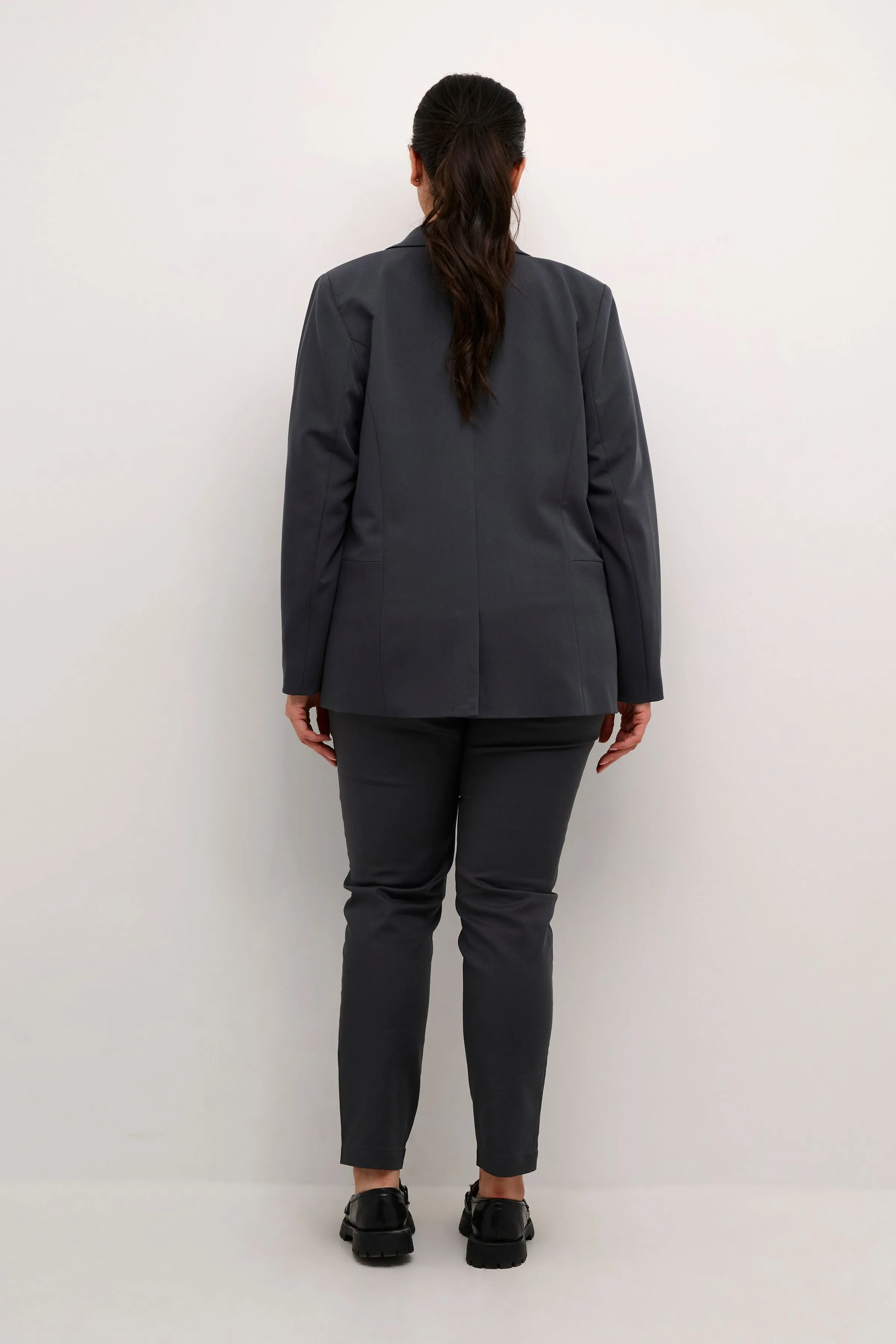 Kaffe Curve Sakira Blazer in Dark Grey