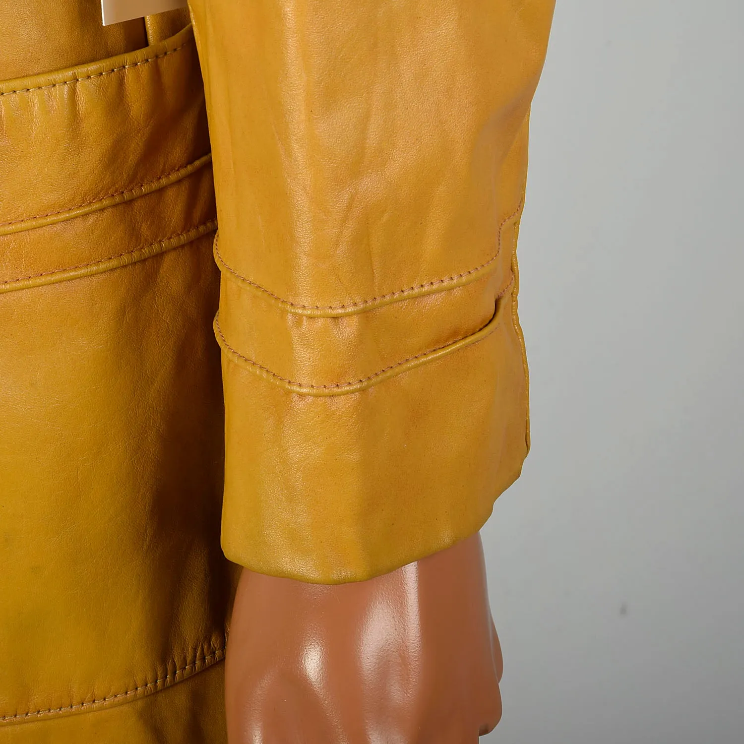 Medium 1970s Trench Coat Mustard Leather Overcoat