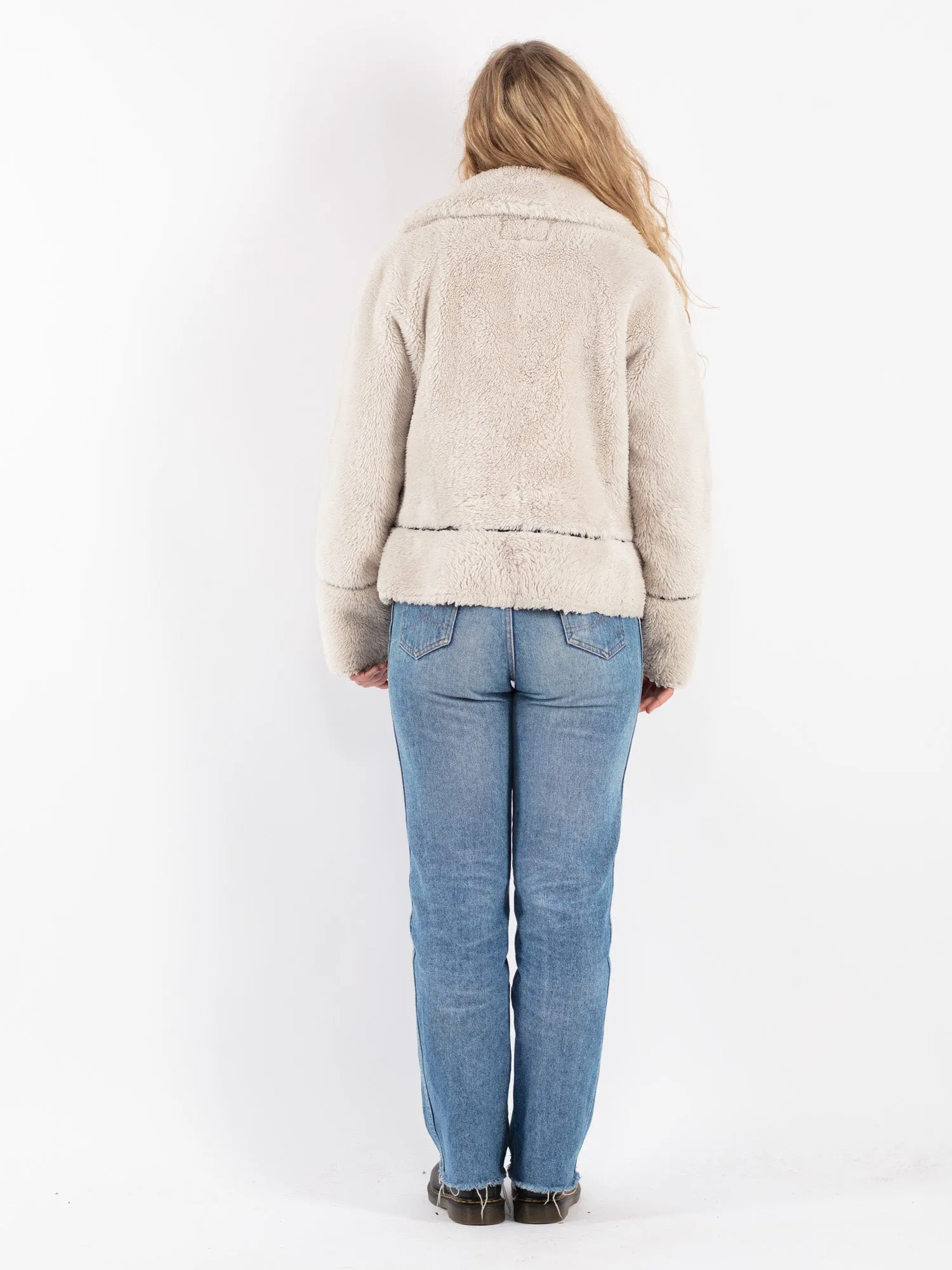 Vintage 00's Women Sherpa Jacket in Beige